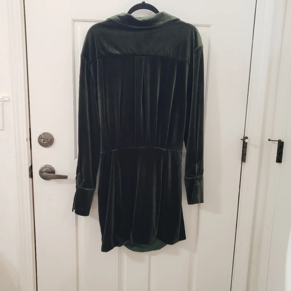 Fashion Nova Dark Green Velvet Long Sleeve Dress